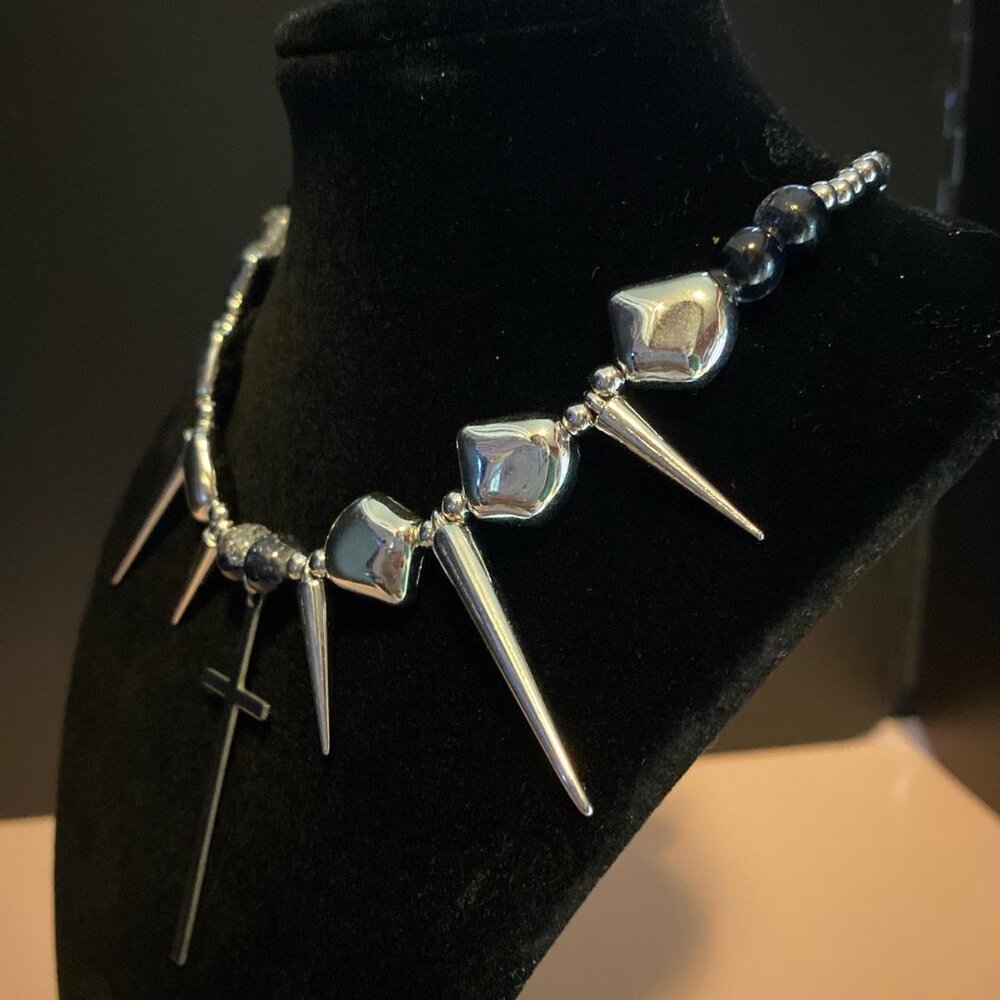 NECKLACE - Picture 4 of 5